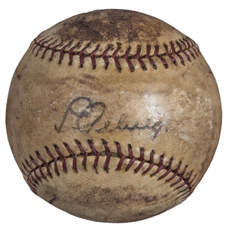 Lou Gehrig Signed Baseball (JSA - Signature Enhanced)